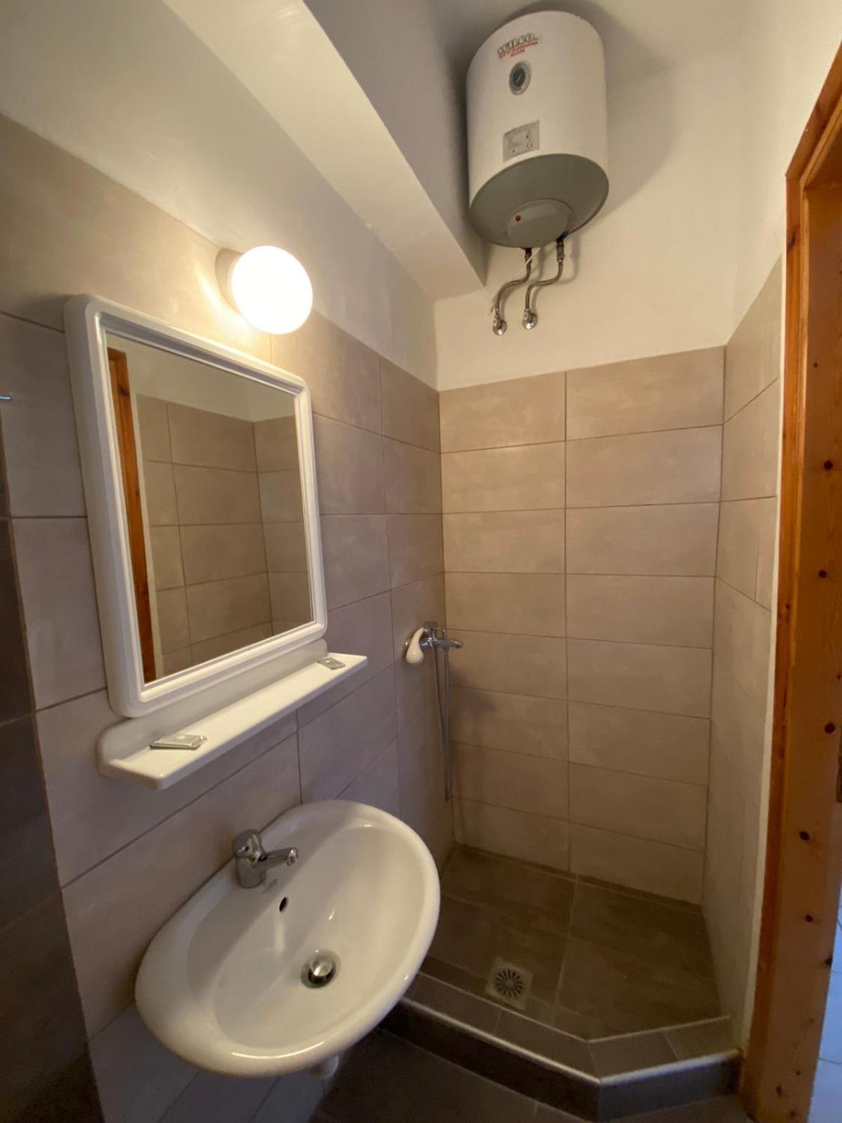 Nakou Freideriki Anthousa Pargas Buitenkant foto